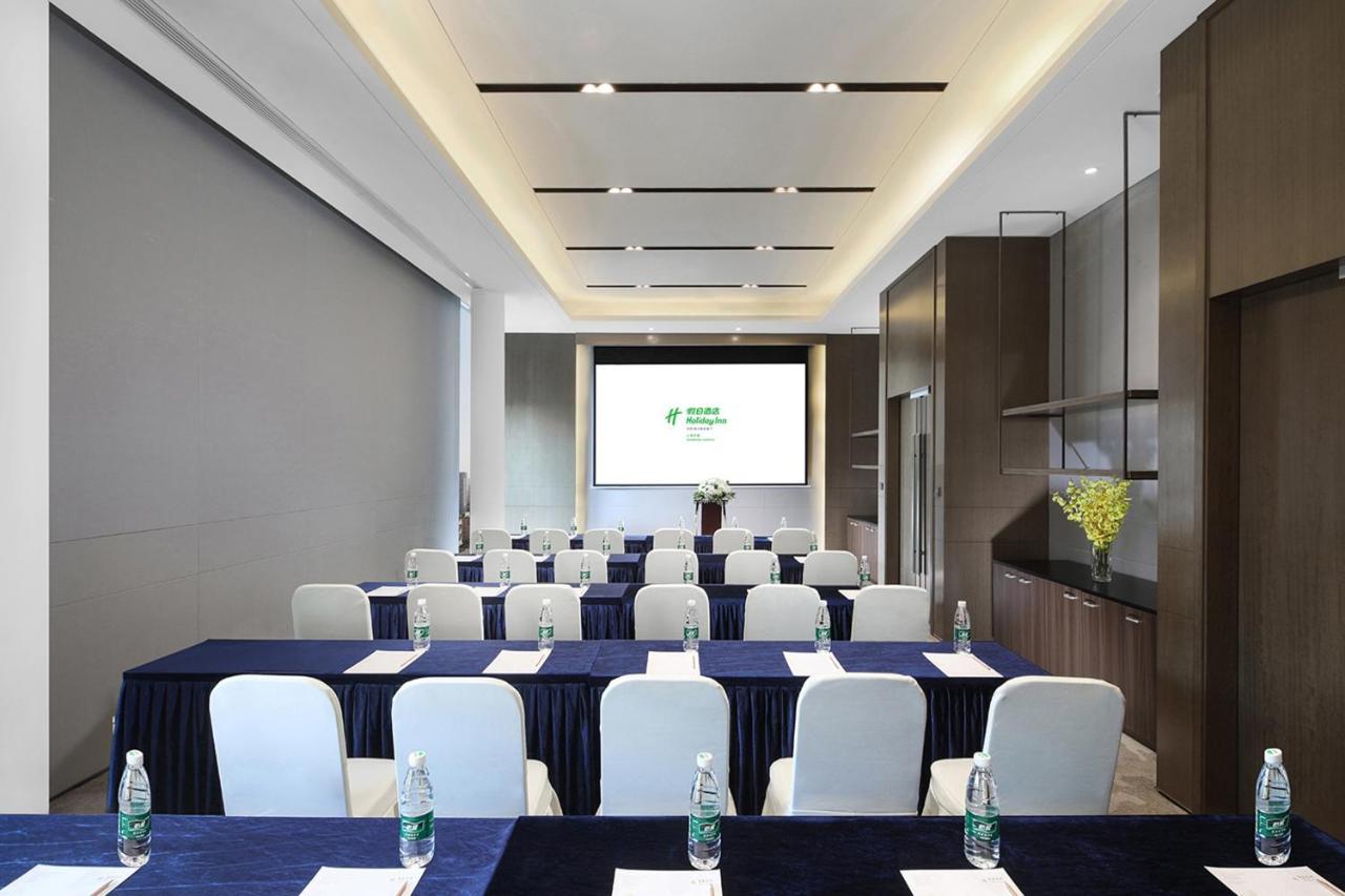 Holiday Inn Shanghai Huaxia By Ihg - Overlooking City Scenery At Sky View Restaurant Bagian luar foto