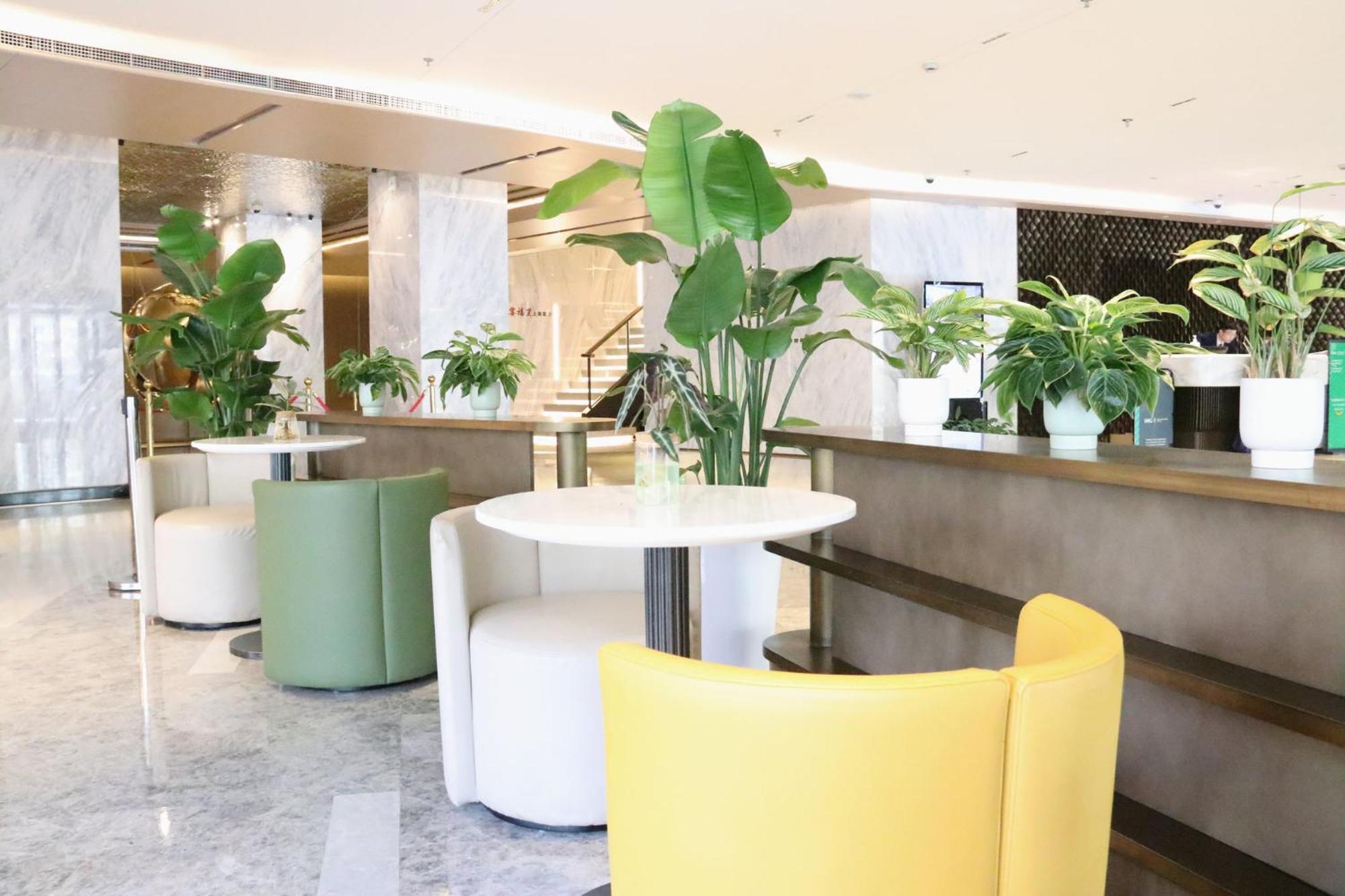 Holiday Inn Shanghai Huaxia By Ihg - Overlooking City Scenery At Sky View Restaurant Bagian luar foto